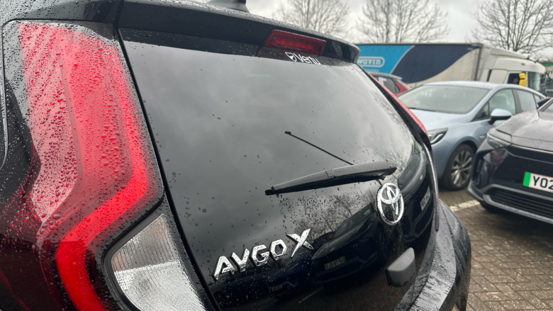 Toyota Aygo X 1.0 VVT-i Edge 5dr Petrol Hatchback
